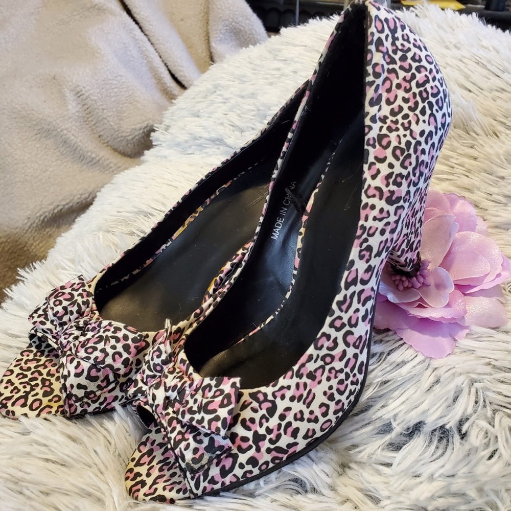 Pink Leopard Print Peep Toe Bow Pumps Heels 7